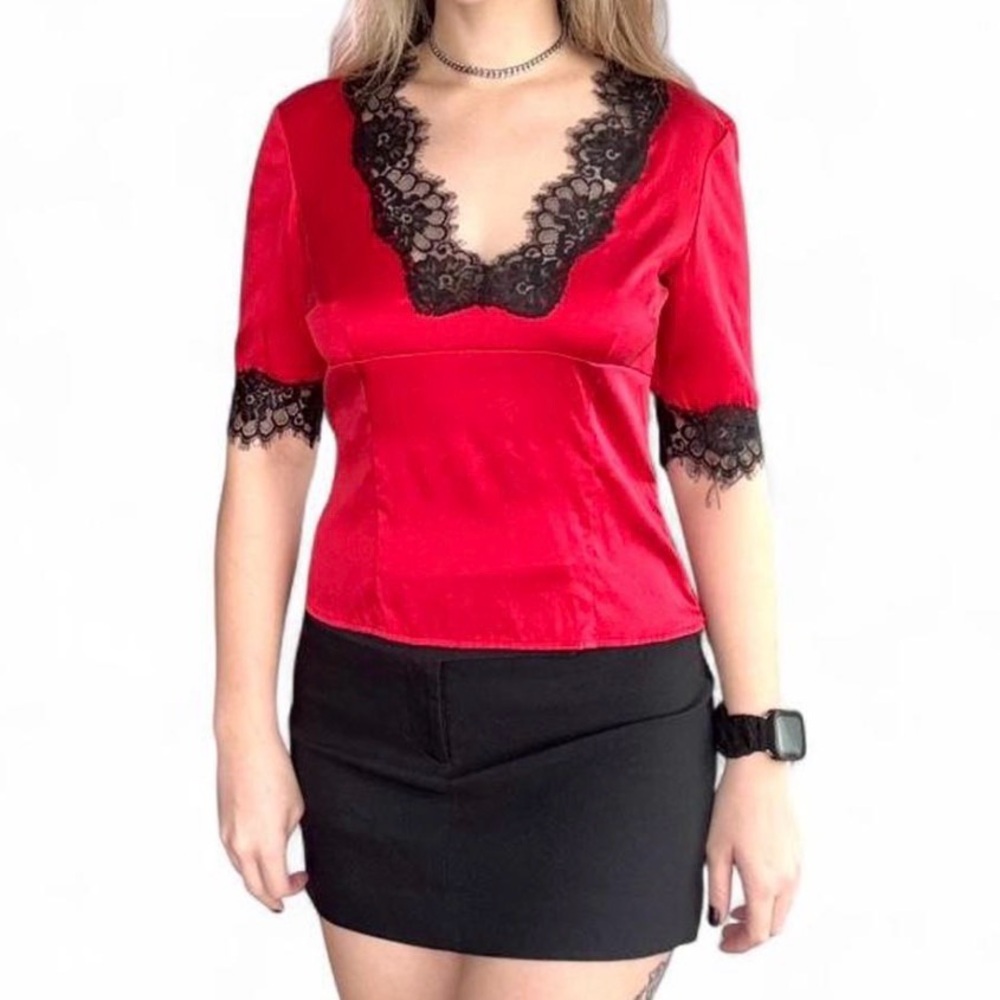 Vintage Y2K Moda International Silk Lace-trim Top